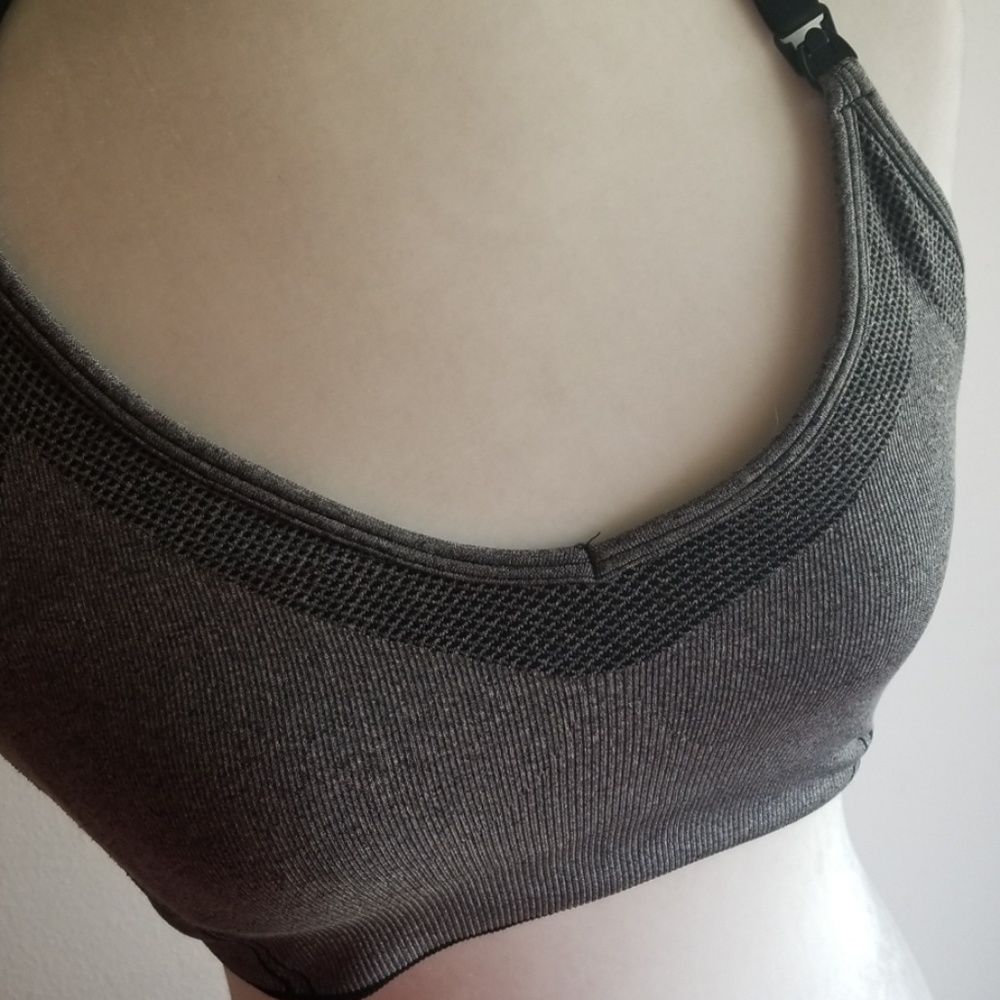Sports Bra Gilligan and Omally
